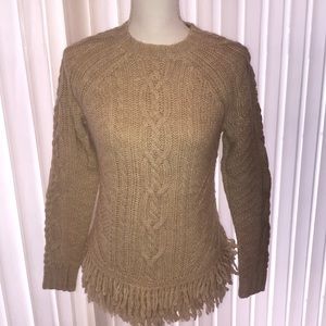 Banana Republic women’s cable knit sweater